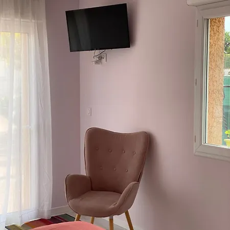 D'hotes Chez Marie Pierre בית אירוח Nissan-lez-Enserune
